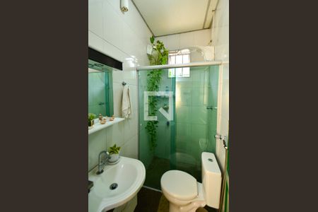 Casa à venda com 128m², 3 quartos e 4 vagasBanheiro 2