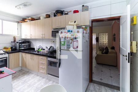 Casa à venda com 210m², 4 quartos e 2 vagasCozinha