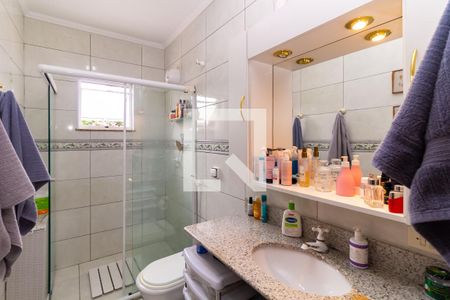 Casa à venda com 210m², 4 quartos e 2 vagasBanheiro da Suíte