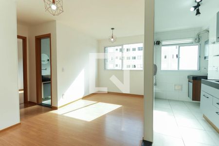 Sala de apartamento para alugar com 2 quartos, 43m² em Colônia (zona Leste), São Paulo