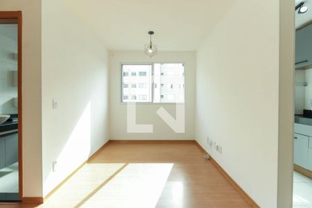 Sala de apartamento para alugar com 2 quartos, 43m² em Colônia (zona Leste), São Paulo
