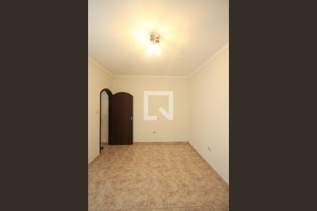 Casa para alugar com 286m², 2 quartos e 15 vagasSuite