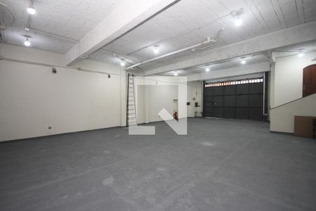 Casa para alugar com 286m², 2 quartos e 15 vagasGaragem