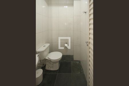 Casa para alugar com 286m², 2 quartos e 15 vagasLavabo