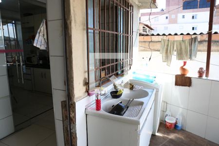 Casa à venda com 58m², 2 quartos e 2 vagasÁrea de Serviço