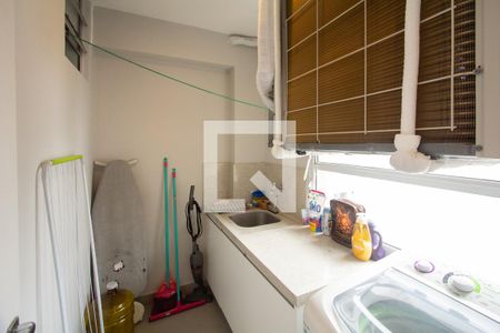 Apartamento à venda com 85m², 3 quartos e 1 vagaÁrea de Serviço