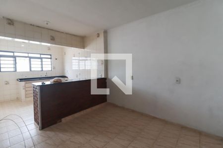 Casa para alugar com 90m², 3 quartos e 1 vagaCozinha