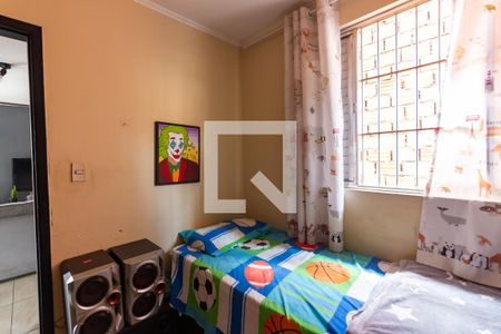 Casa à venda com 100m², 4 quartos e 1 vagaQuarto 2