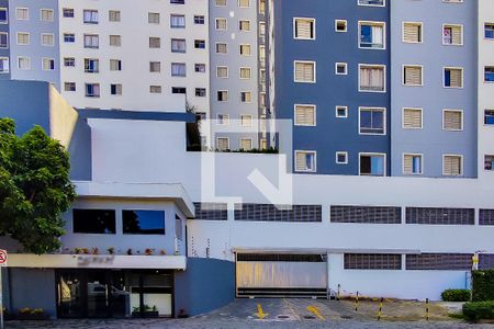 Apartamento para alugar com 54m², 2 quartos e 1 vagaFachada