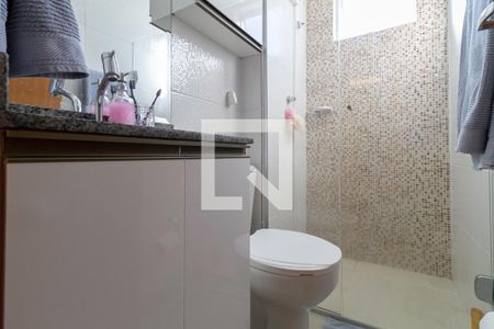 Apartamento para alugar com 43m², 2 quartos e 1 vagaBanheiro social 