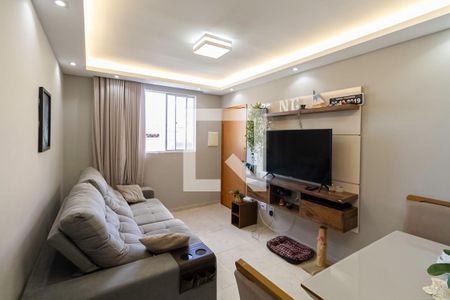 Sala de apartamento para alugar com 2 quartos, 43m² em Nacional, Contagem