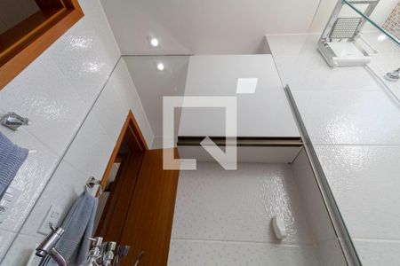 Apartamento para alugar com 43m², 2 quartos e 1 vagaBanheiro social 