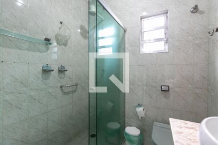 Casa à venda com 350m², 4 quartos e 2 vagas Casa à venda com 350m², 4 quartos e 2 vagasBanheiro 2