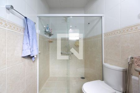 Casa à venda com 350m², 4 quartos e 2 vagas Casa à venda com 350m², 4 quartos e 2 vagasBanheiro da Suíte