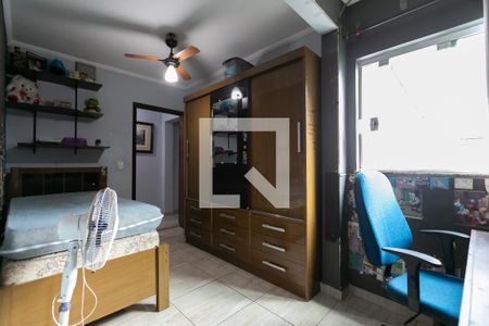 Casa à venda com 350m², 4 quartos e 2 vagas Casa à venda com 350m², 4 quartos e 2 vagasQuarto 2