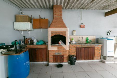 Casa à venda com 350m², 4 quartos e 2 vagas Casa à venda com 350m², 4 quartos e 2 vagasChurrasqueira