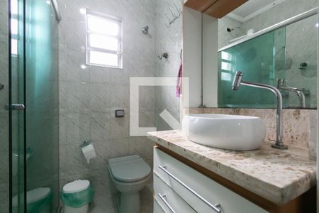 Casa à venda com 350m², 4 quartos e 2 vagas Casa à venda com 350m², 4 quartos e 2 vagasBanheiro 2