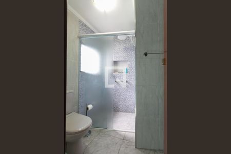 Casa à venda com 350m², 4 quartos e 2 vagas Casa à venda com 350m², 4 quartos e 2 vagasBanheiro 3