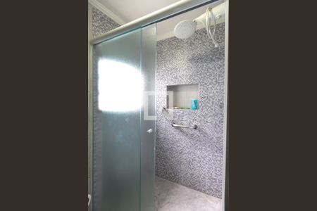 Casa à venda com 350m², 4 quartos e 2 vagas Casa à venda com 350m², 4 quartos e 2 vagasBanheiro 3