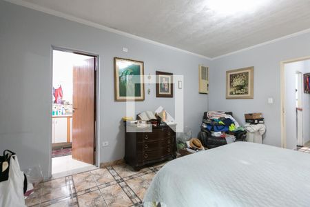 Casa à venda com 350m², 4 quartos e 2 vagas Casa à venda com 350m², 4 quartos e 2 vagasSuíte