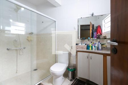 Casa à venda com 350m², 4 quartos e 2 vagas Casa à venda com 350m², 4 quartos e 2 vagasBanheiro da Suíte