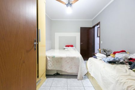 Casa à venda com 350m², 4 quartos e 2 vagas Casa à venda com 350m², 4 quartos e 2 vagasQuarto 3