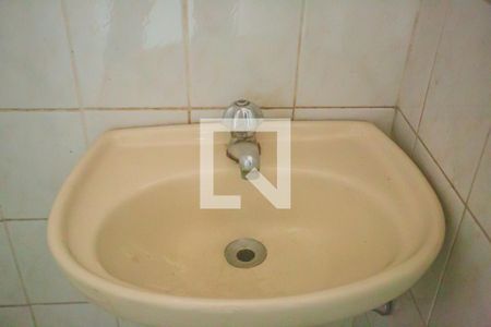 Casa para alugar com 47m², 2 quartos e sem vagaBanheiro 2