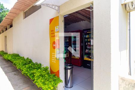 Apartamento para alugar com 44m², 2 quartos e 1 vaga Apartamento para alugar com 44m², 2 quartos e 1 vagaMini mercado