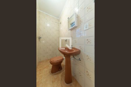 Banheiro de casa para alugar com 1 quarto, 45m² em Vila do Encontro, São Paulo