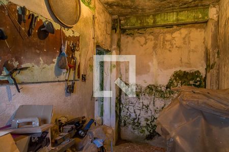 Casa à venda com 280m², 2 quartos e 4 vagasQuarto de Serviço