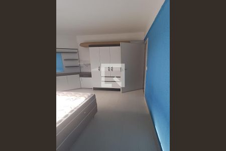Quarto de apartamento para alugar com 1 quarto, 42m² em Capoeiras, Florianópolis