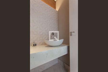 Casa à venda com 463m², 4 quartos e 4 vagasLavabo 1