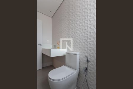 Casa à venda com 463m², 4 quartos e 4 vagasBanheiro da Suíte 3