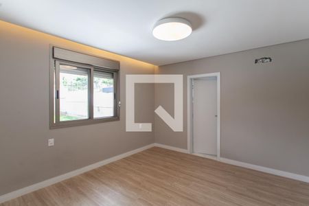 Casa à venda com 463m², 4 quartos e 4 vagasSuíte 4