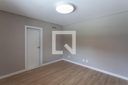 Casa à venda com 463m², 4 quartos e 4 vagasSuíte 4