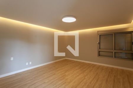 Casa à venda com 463m², 4 quartos e 4 vagasSuíte1