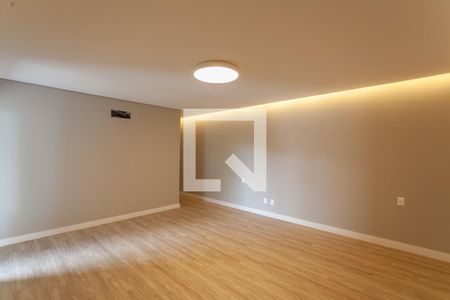 Casa à venda com 463m², 4 quartos e 4 vagasSuíte1