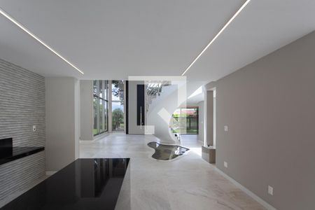 Casa à venda com 463m², 4 quartos e 4 vagasCozinha