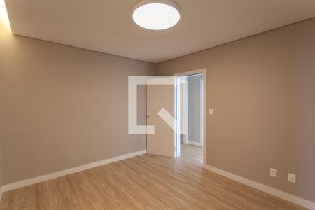 Casa à venda com 463m², 4 quartos e 4 vagasSuíte 3