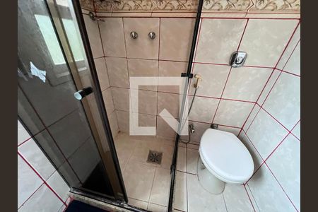 Casa de condomínio à venda com 700m², 4 quartos e 5 vagas Casa de condomínio à venda com 700m², 4 quartos e 5 vagasBanheiro Suite 01