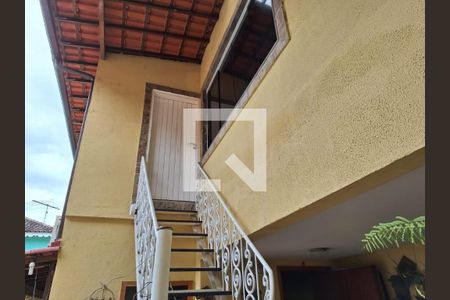 Casa de condomínio à venda com 700m², 4 quartos e 5 vagas Casa de condomínio à venda com 700m², 4 quartos e 5 vagasEstudio