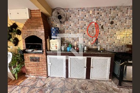 Casa de condomínio à venda com 700m², 4 quartos e 5 vagas Casa de condomínio à venda com 700m², 4 quartos e 5 vagasArea Gourmet