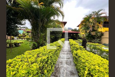 Casa de condomínio à venda com 700m², 4 quartos e 5 vagas Casa de condomínio à venda com 700m², 4 quartos e 5 vagasQuintal - Frente Casa