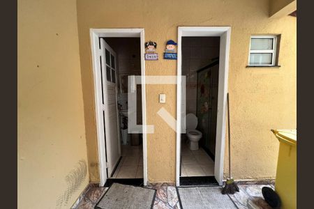 Casa de condomínio à venda com 700m², 4 quartos e 5 vagas Casa de condomínio à venda com 700m², 4 quartos e 5 vagasBanheiro Area Gourmet