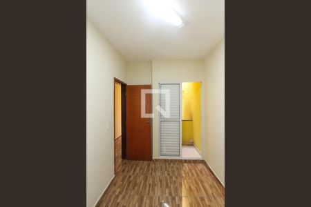 Casa à venda com 200m², 3 quartos e 2 vagas Casa à venda com 200m², 3 quartos e 2 vagasQuarto 3