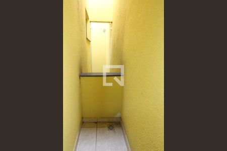 Casa à venda com 200m², 3 quartos e 2 vagas Casa à venda com 200m², 3 quartos e 2 vagasvaranda