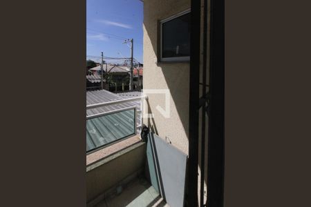 Casa à venda com 200m², 3 quartos e 2 vagas Casa à venda com 200m², 3 quartos e 2 vagasvaranda