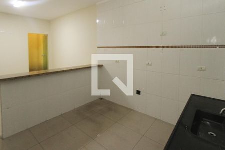 Casa à venda com 200m², 3 quartos e 2 vagas Casa à venda com 200m², 3 quartos e 2 vagasCozinha