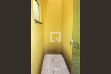 Casa à venda com 200m², 3 quartos e 2 vagas Casa à venda com 200m², 3 quartos e 2 vagasSacada