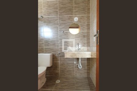 Casa à venda com 200m², 3 quartos e 2 vagas Casa à venda com 200m², 3 quartos e 2 vagasBanheiro do Quarto 2